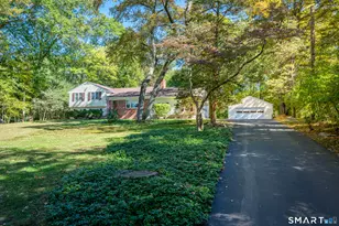 325 Den Rd, Stamford, CT 06903 - Photo 2