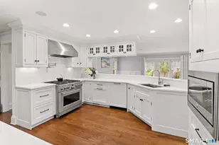 1644 Boston Post Rd, Darien, CT 06820 - Photo 10