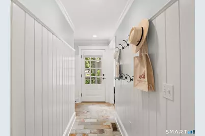 1644 Boston Post Road, Darien, CT 06820 - Photo 20