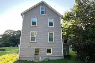 125 Orchard St, Ellington, CT 06029 - Photo 2
