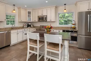 314 Barrack Hill Rd, Ridgefield, CT 06877 - Photo 6