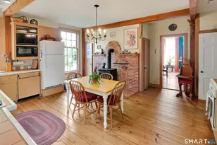 37 Main St, North Stonington, CT 06359 - Photo 8