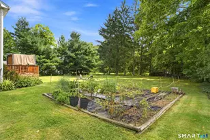 35 Maple Ave, Bristol, CT 06010 - Photo 24