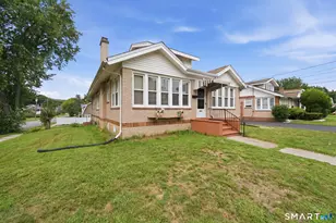201 Francis St, New Britain, CT 06053 - Photo 2