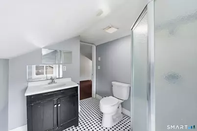 201 Francis Street, New Britain, CT 06053 - Photo 24