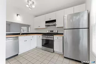 17 Exchange St, New Haven, CT 06513 - Photo 8
