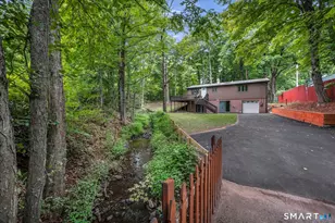 19 Smithfield Ave, Meriden, CT 06451 - Photo 2