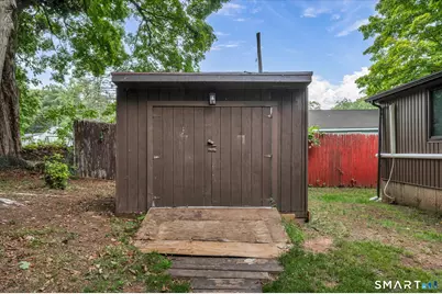 19 Smithfield Avenue, Meriden, CT 06451 - Photo 40