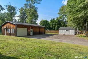2 Copper Dr, Enfield, CT 06082 - Photo 2