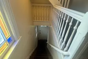 19 Warner St, Hartford, CT 06114 - Photo 2