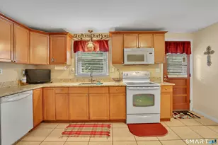 779 Brewer St, East Hartford, CT 06118 - Photo 4