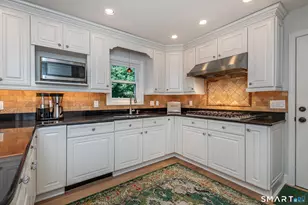 21 Walker Brook Dr, New Milford, CT 06776 - Photo 6