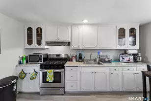 150 Masarik Ave, Stratford, CT 06615 - Photo 14