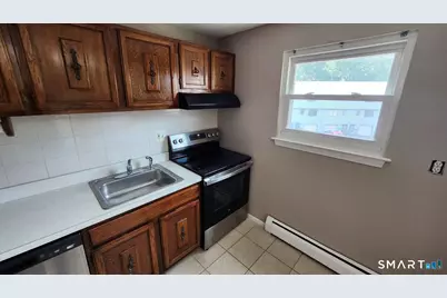 438 Blackstone Village #438, Meriden, CT 06450 - Photo 8