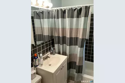 340 North Bishop, Bld 95 Avenue #28, Bridgeport, CT 06610 - Photo 8