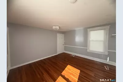 382 Vine Street, Hartford, CT 06112 - Photo 10