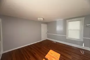 382 Vine St, Hartford, CT 06112 - Photo 10