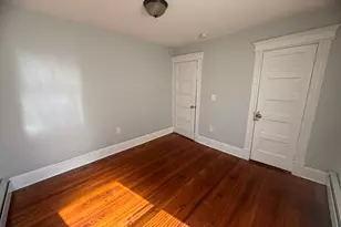 382 Vine St, Hartford, CT 06112 - Photo 18