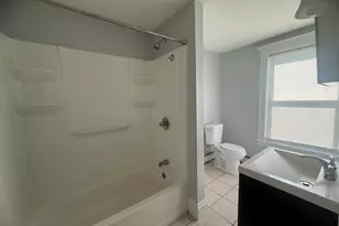 382 Vine St, Hartford, CT 06112 - Photo 20