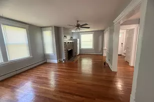 382 Vine St, Hartford, CT 06112 - Photo 8