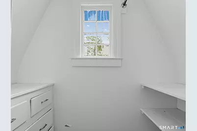 60 Eddy Glover Boulevard, New Britain, CT 06053 - Photo 16