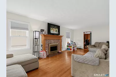60 Eddy Glover Boulevard, New Britain, CT 06053 - Photo 4
