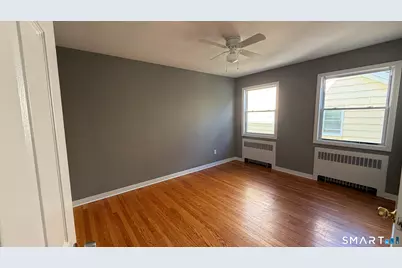 57 Fairview Avenue #2nd, Bridgeport, CT 06606 - Photo 6