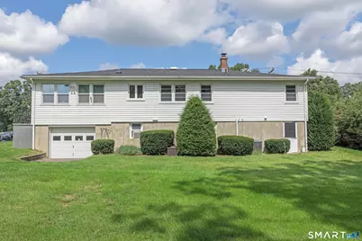 421 Como Avenue, Waterbury, CT 06708 - Photo 4