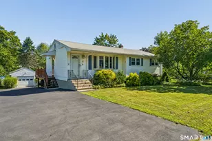 5 North St, East Haven, CT 06513 - Photo 2