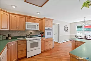 8 Genesee Ln, Madison, CT 06443 - Photo 6