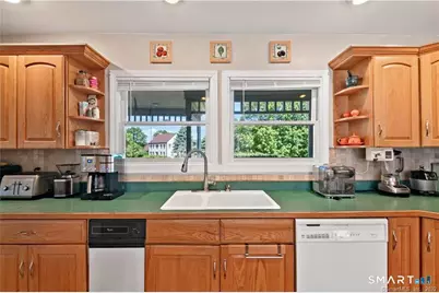 8 Genesee Lane, Madison, CT 06443 - Photo 8