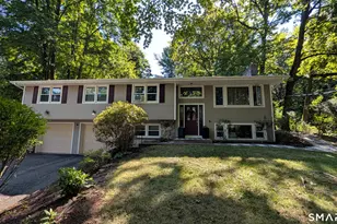 746 Avery St, South Windsor, CT 06074 - Photo 2