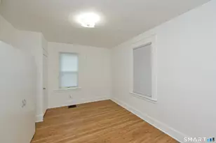 390 Clinton St, New Britain, CT 06053 - Photo 10