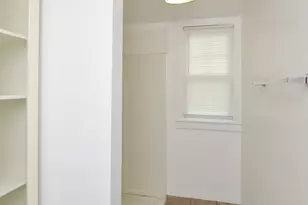390 Clinton St, New Britain, CT 06053 - Photo 18
