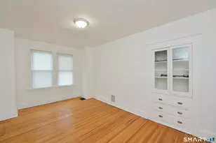 390 Clinton St, New Britain, CT 06053 - Photo 6