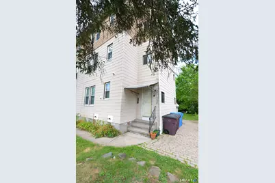 390 Clinton Street, New Britain, CT 06053 - Photo 14