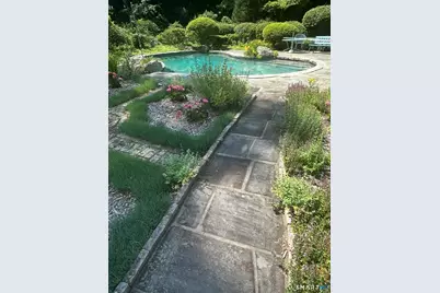 90 Sage Road, Woodbury, CT 06798 - Photo 12