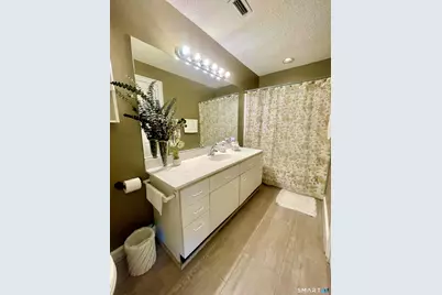 75 Redwood Drive #801, East Haven, CT 06512 - Photo 12
