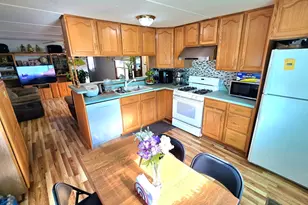 30 Arawak Dr, East Hartford, CT 06118 - Photo 2