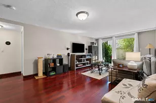369 Walden Green Rd, Branford, CT 06405 - Photo 4