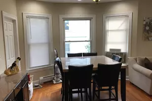 46 Oakland St, Bristol, CT 06010 - Photo 8