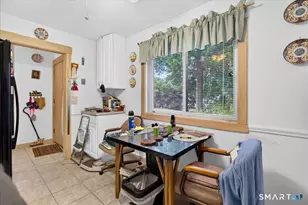 393 Ottawa Ln, Stratford, CT 06614 - Photo 12