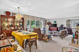 393 Ottawa Ln, Stratford, CT 06614 - Photo 4