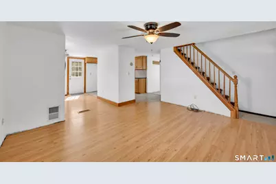 18 Union Street, Plymouth, CT 06786 - Photo 6