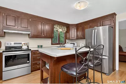 6 Hemlock Lane, Avon, CT 06001 - Photo 14