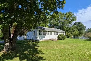 116 Meadowbrook Ln, Mansfield, CT 06268 - Photo 2