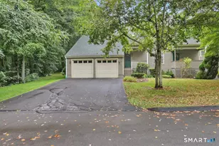 41 Eaton Woods Rd, Hamden, CT 06518 - Photo 28