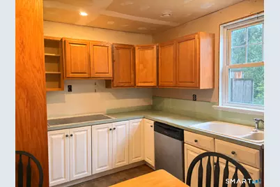 95 Morningside Drive East, Bristol, CT 06010 - Photo 2