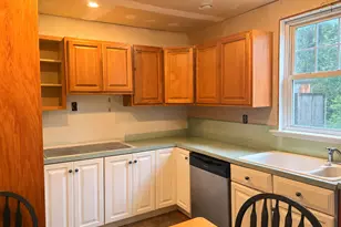 95 Morningside Dr E, Bristol, CT 06010 - Photo 2