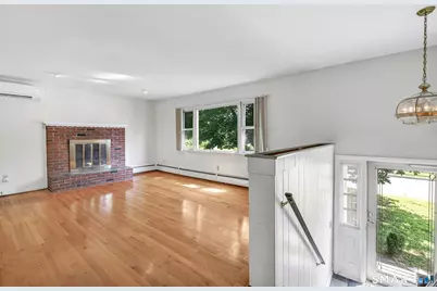 34 Belleview Drive, Derby, CT 06418 - Photo 6